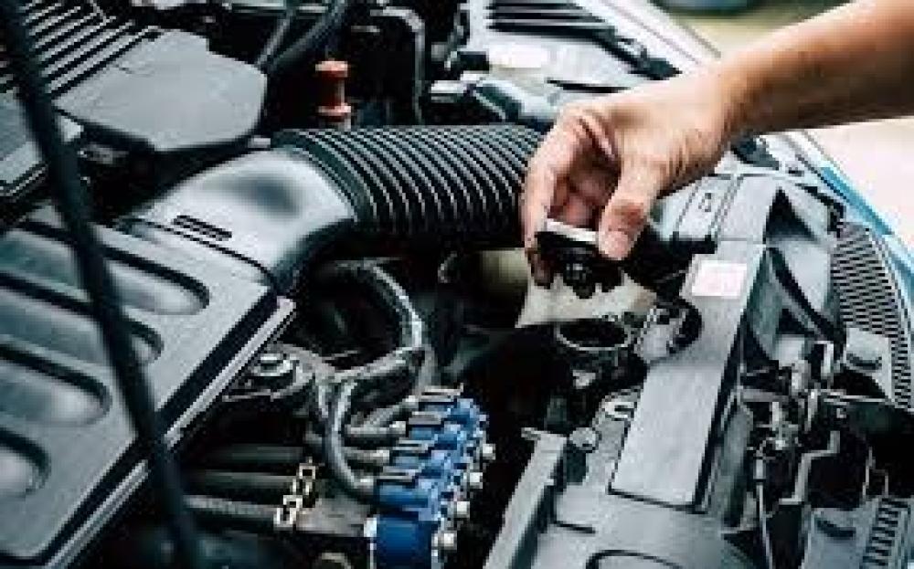 صيانة رديترات المركبات والشاحنات - خدمات السيارات في الداخلية