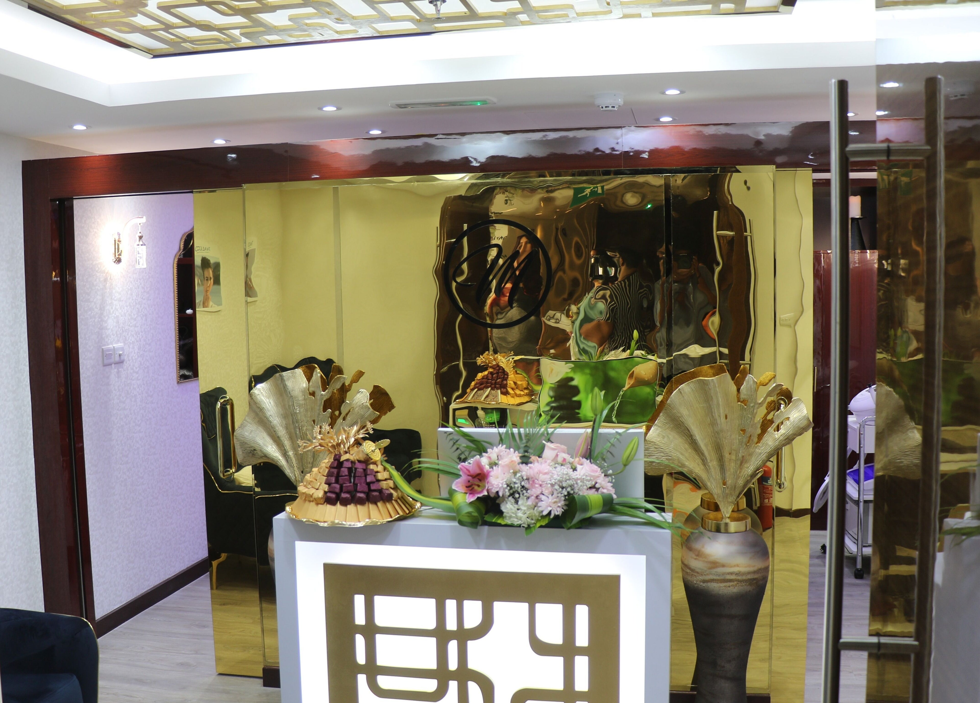 The One & Only Madhu Beauty Lounge | Best Facial in UAE | Ladies beauty salon in Ajman - صالونات تجميل في عجمان