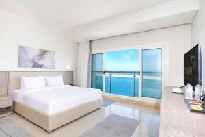 Triumph White Sands Hotel - فنادق في مطروح