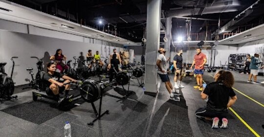 Venom Gym Mix & Ladies - صالات رياضية في الفجيرة